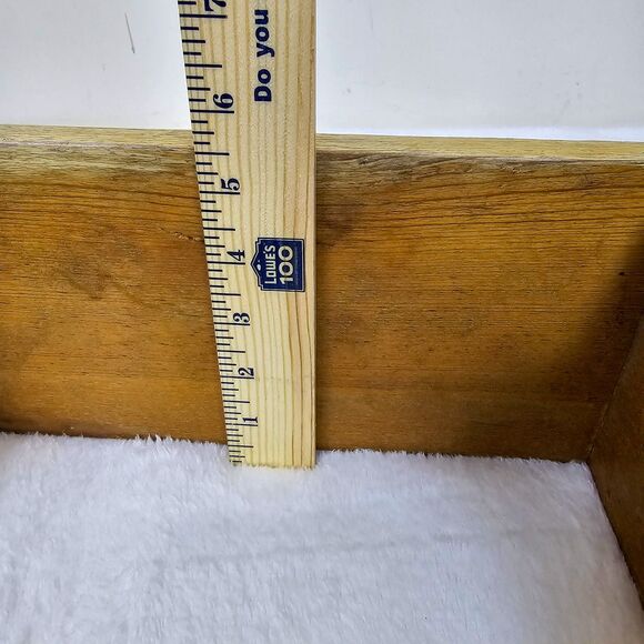 Primitive Vintage 1983 Wooden Paper Towel Holder Shelve Made by A. G. Battles - Picture 5 of 10